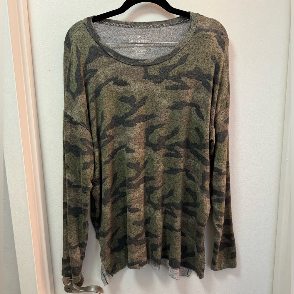 American Eagle Soft & Sexy Plush Long Sleeve Top - Picture 2 of 3